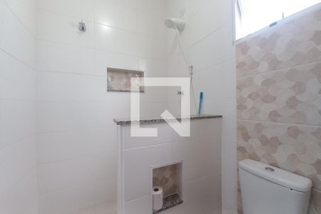 Casa à venda com 263m², 6 quartos e 4 vagas Casa à venda com 263m², 6 quartos e 4 vagasBanheiro Social