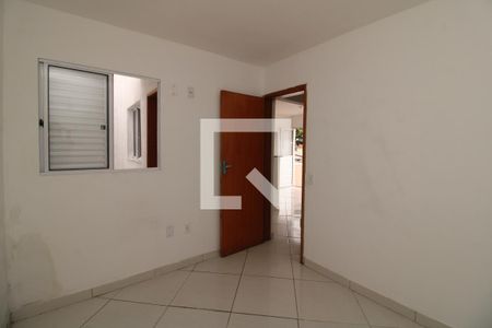 Quarto 2 de casa à venda com 2 quartos, 75m² em Parque Paineiras, São Paulo