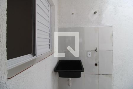 Casa à venda com 75m², 2 quartos e 1 vagaÁrea de Serviço