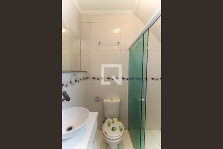 Casa à venda com 125m², 2 quartos e 2 vagas Casa à venda com 125m², 2 quartos e 2 vagasBanheiro da Suíte