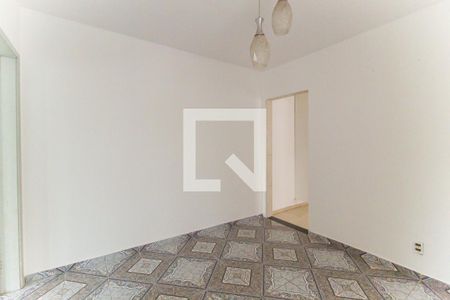 Sala 1 de casa à venda com 2 quartos, 125m² em Vila Carmosina, São Paulo