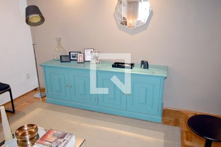 Apartamento para alugar com 112m², 2 quartos e 2 vagasSala