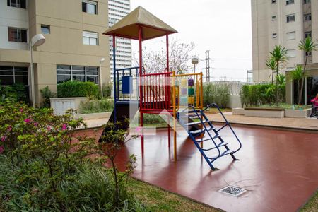 Apartamento à venda com 96m², 3 quartos e 2 vagasÁrea comum - Playground