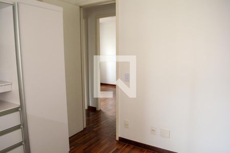 Apartamento à venda com 96m², 3 quartos e 2 vagasQuarto 1