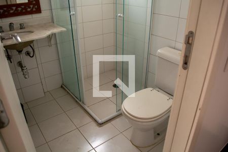 Apartamento à venda com 96m², 3 quartos e 2 vagasBanheiro da Suíte