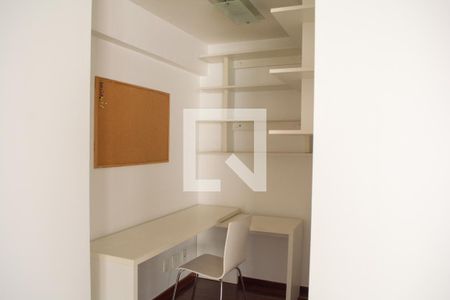 Apartamento à venda com 96m², 3 quartos e 2 vagasEscritório