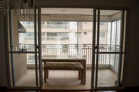 Apartamento à venda com 96m², 3 quartos e 2 vagasVaranda