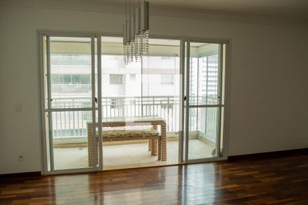 Apartamento à venda com 96m², 3 quartos e 2 vagasSala