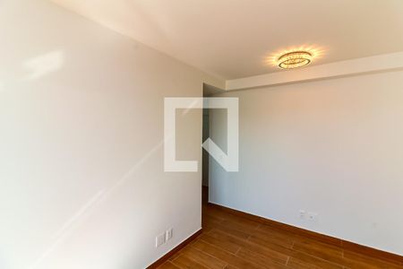 Sala de apartamento à venda com 2 quartos, 60m² em Jardim Pereira Leite, São Paulo