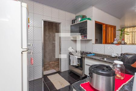 Casa à venda com 240m², 2 quartos e 2 vagas Casa à venda com 240m², 2 quartos e 2 vagasCozinha