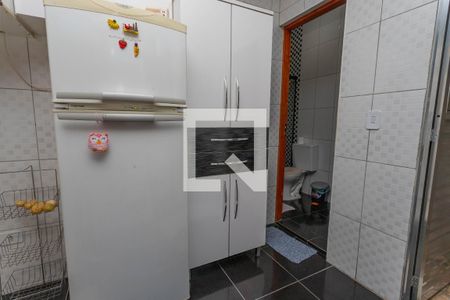 Casa à venda com 240m², 2 quartos e 2 vagas Casa à venda com 240m², 2 quartos e 2 vagasCozinha