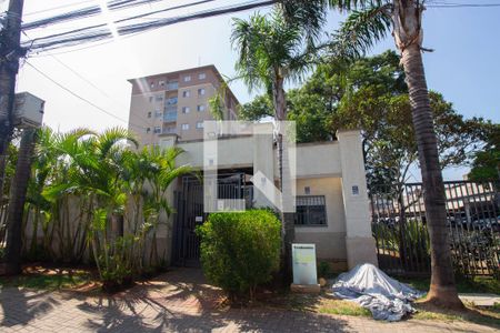 Apartamento para alugar com 52m², 2 quartos e 1 vagaFachada