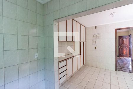 Casa à venda com 119m², 4 quartos e 2 vagasCozinha