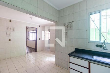 Casa à venda com 119m², 4 quartos e 2 vagasCozinha