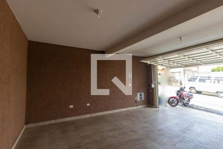 Casa à venda com 119m², 4 quartos e 2 vagasGaragem