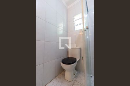 Casa à venda com 119m², 4 quartos e 2 vagasBanheiro