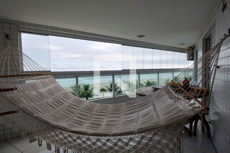 Apartamento para alugar com 90m², 2 quartos e 1 vagaSacada