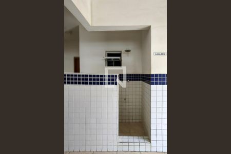 Apartamento para alugar com 90m², 2 quartos e 1 vagaDucha