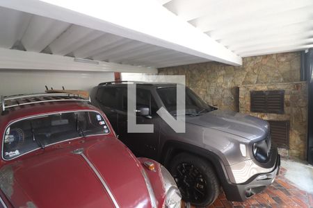 Casa à venda com 198m², 4 quartos e 2 vagasGaragem