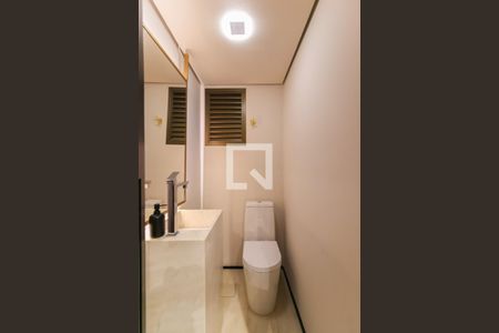 Apartamento para alugar com 255m², 3 quartos e 3 vagasLavabo