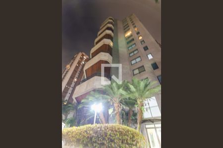 Apartamento para alugar com 255m², 3 quartos e 3 vagasFachada