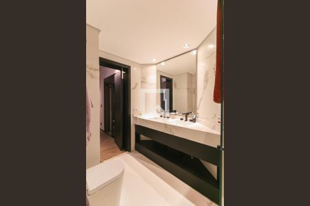 Apartamento para alugar com 255m², 3 quartos e 3 vagasBanheiro da Suíte 3