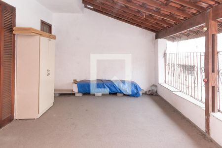 Casa à venda com 180m², 3 quartos e 2 vagas Casa à venda com 180m², 3 quartos e 2 vagasVaranda da Suíte