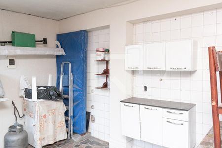 Casa à venda com 180m², 3 quartos e 2 vagas Casa à venda com 180m², 3 quartos e 2 vagasLavanderia