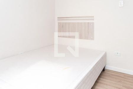 Casa à venda com 180m², 3 quartos e 2 vagas Casa à venda com 180m², 3 quartos e 2 vagasQuarto 3