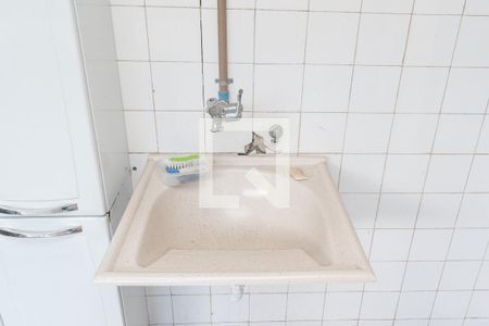 Casa à venda com 180m², 3 quartos e 2 vagas Casa à venda com 180m², 3 quartos e 2 vagasLavanderia