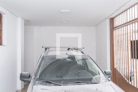 Casa à venda com 180m², 3 quartos e 2 vagas Casa à venda com 180m², 3 quartos e 2 vagasGaragem