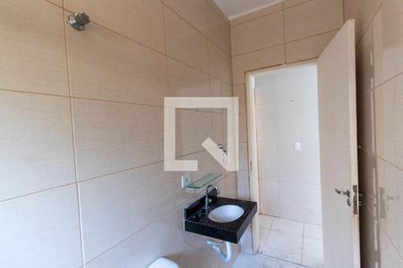 Casa para alugar com 40m², 1 quarto e sem vaga Casa para alugar com 40m², 1 quarto e sem vagaBanheiro