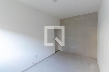 Sala de casa para alugar com 1 quarto, 40m² em Vila Domitila, São Paulo