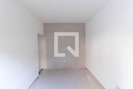 Sala de casa para alugar com 1 quarto, 40m² em Vila Domitila, São Paulo