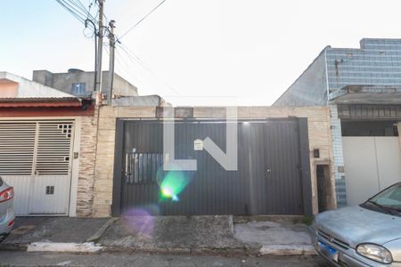 Casa para alugar com 40m², 1 quarto e sem vaga Casa para alugar com 40m², 1 quarto e sem vagaFachada