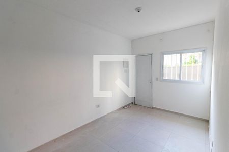 Sala de casa para alugar com 1 quarto, 40m² em Vila Domitila, São Paulo