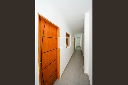 Hall de Entrada de apartamento para alugar com 1 quarto, 25m² em Jardim Adriana, Guarulhos