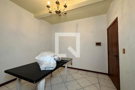 Quarto 1 de casa à venda com 3 quartos, 400m² em Rondônia, Novo Hamburgo