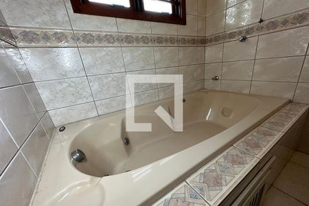 Casa à venda com 400m², 3 quartos e 2 vagasBanheiro da Suíte