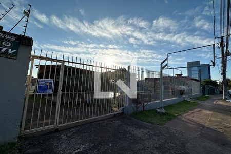 Casa à venda com 400m², 3 quartos e 2 vagasFachada