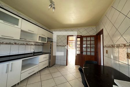 Casa à venda com 400m², 3 quartos e 2 vagasCozinha