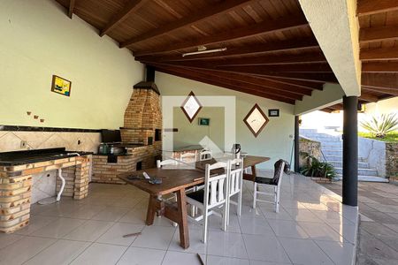 Casa à venda com 400m², 3 quartos e 2 vagasÁrea externa