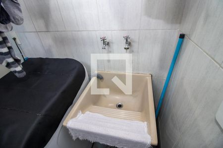 Casa à venda com 88m², 3 quartos e 2 vagas Casa à venda com 88m², 3 quartos e 2 vagasÁrea de Serviço