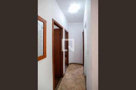 Corredor de apartamento à venda com 3 quartos, 80m² em Santa Amelia, Belo Horizonte