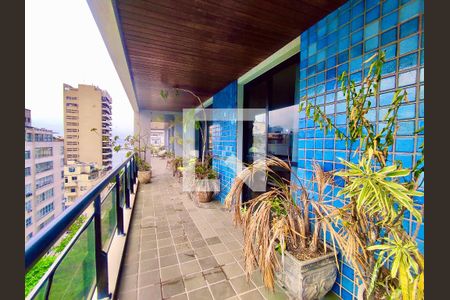Varanda  de apartamento para alugar com 4 quartos, 256m² em Copacabana, Rio de Janeiro