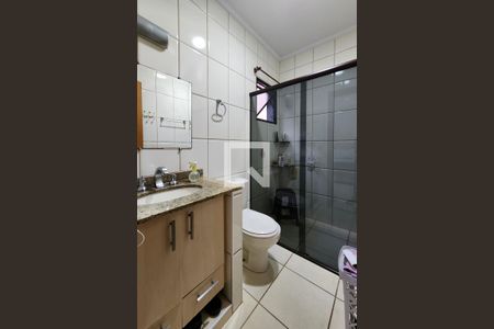 Casa à venda com 325m², 5 quartos e 3 vagasBanheiro da Suíte 3