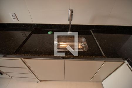 Apartamento para alugar com 68m², 2 quartos e 2 vagasCozinha