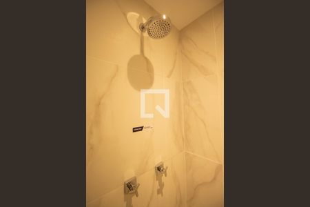 Apartamento para alugar com 68m², 2 quartos e 2 vagasBanheiro