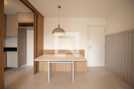 Apartamento para alugar com 68m², 2 quartos e 2 vagasSala