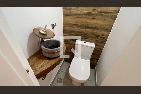 Lavabo de apartamento para alugar com 2 quartos, 110m² em Jardim Paulista, São Paulo